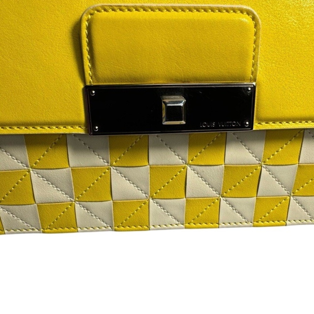 Louis Vuitton 2013 runway bag never used comes w/ dust bag(original) and‎ a box. - Picture 6 of 13
